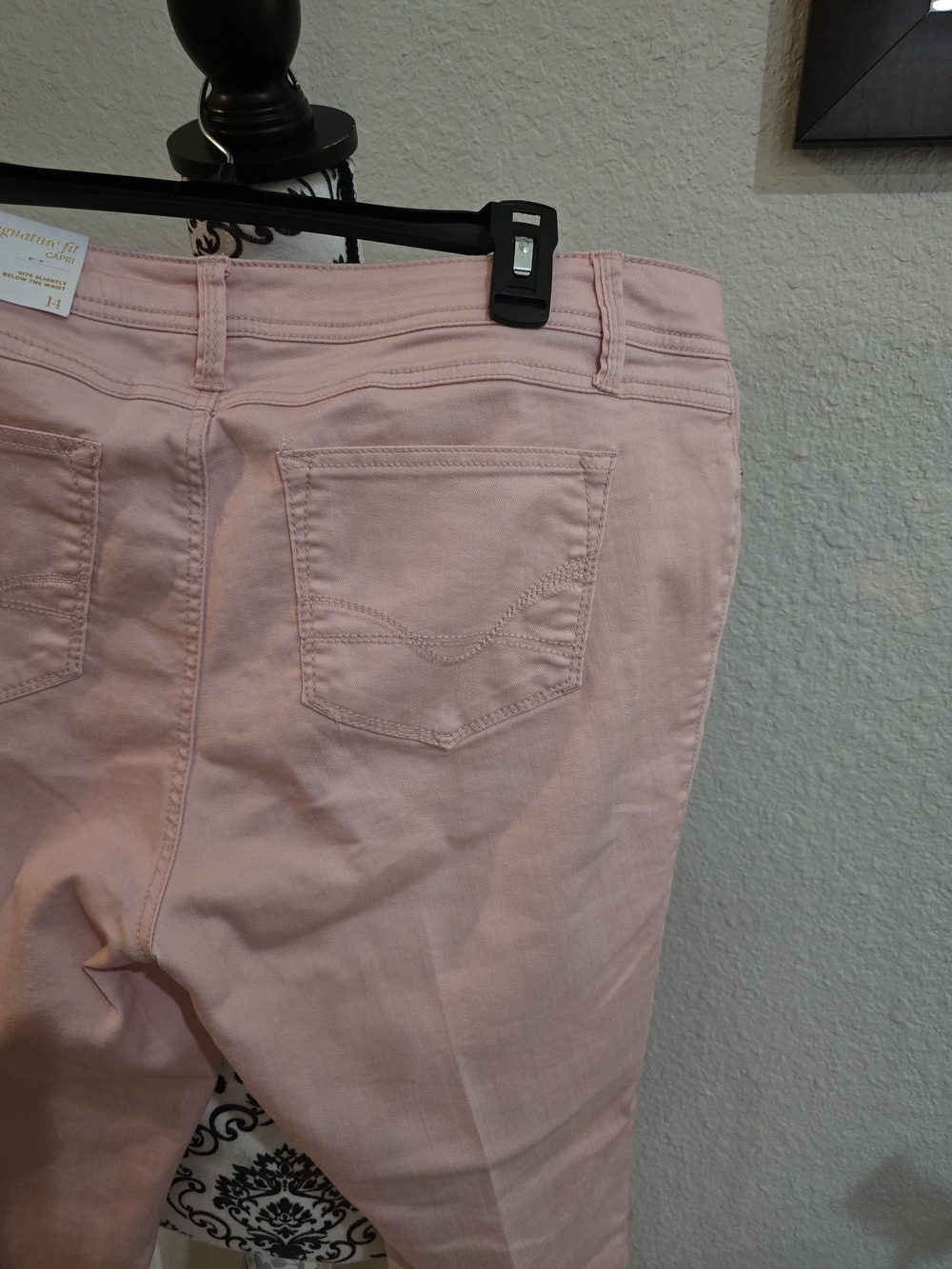 Women’s Pink Stretch Capri Jeans Size 14 New - Picture 5 of 7